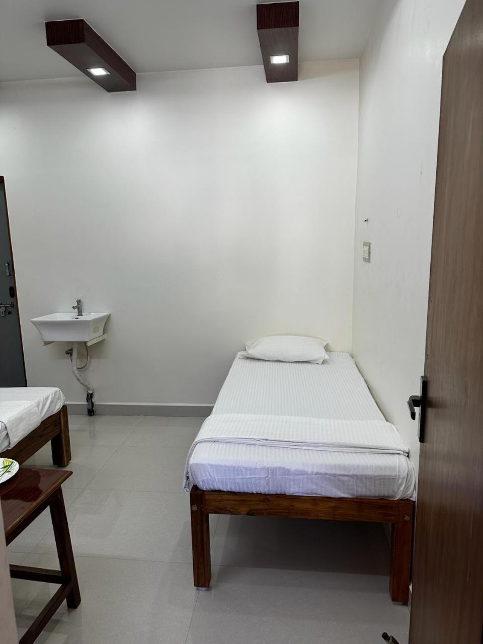 Temple View Home Stay Tiruvannāmalai Eksteriør bilde