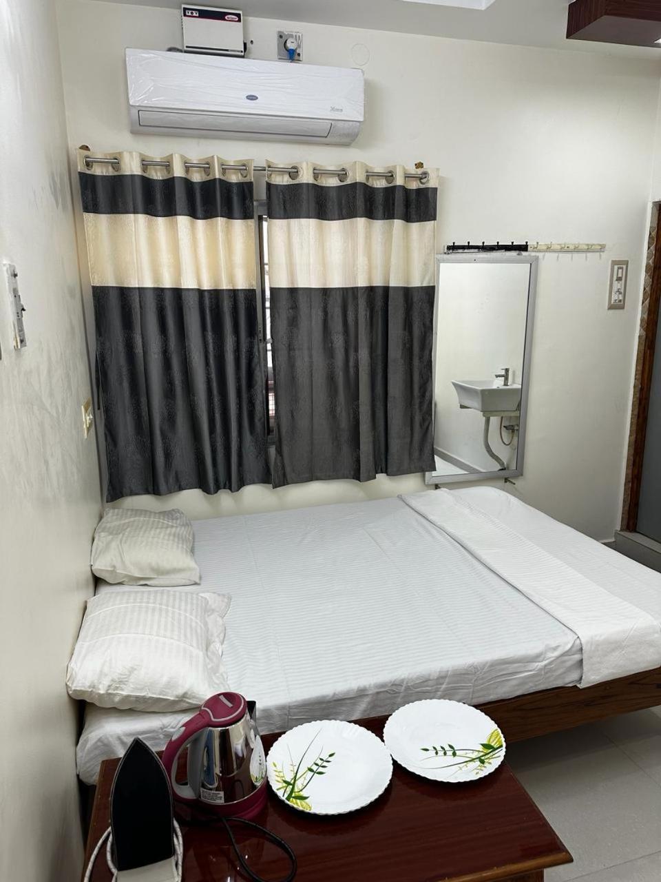 Temple View Home Stay Tiruvannāmalai Eksteriør bilde