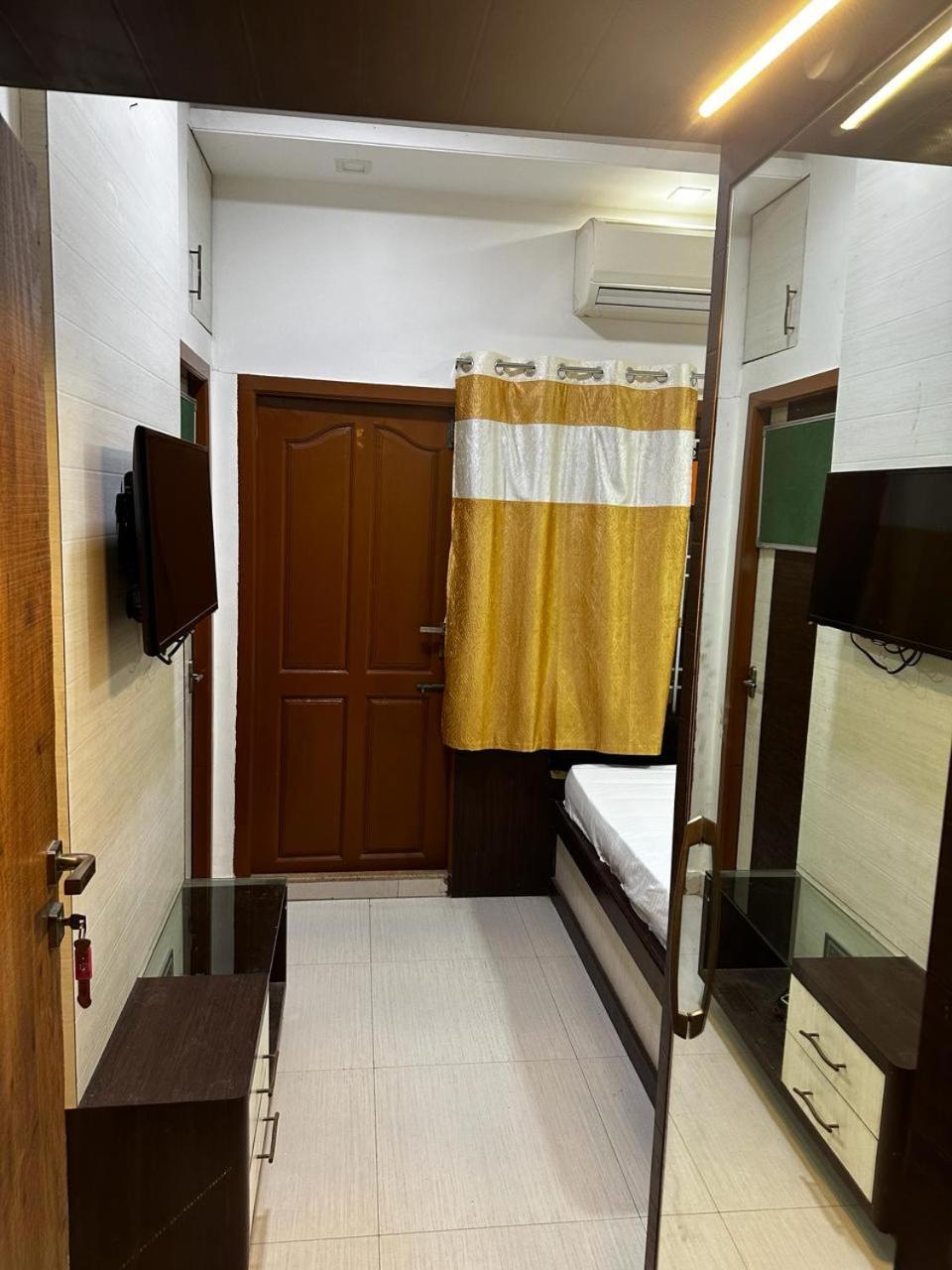 Temple View Home Stay Tiruvannāmalai Eksteriør bilde