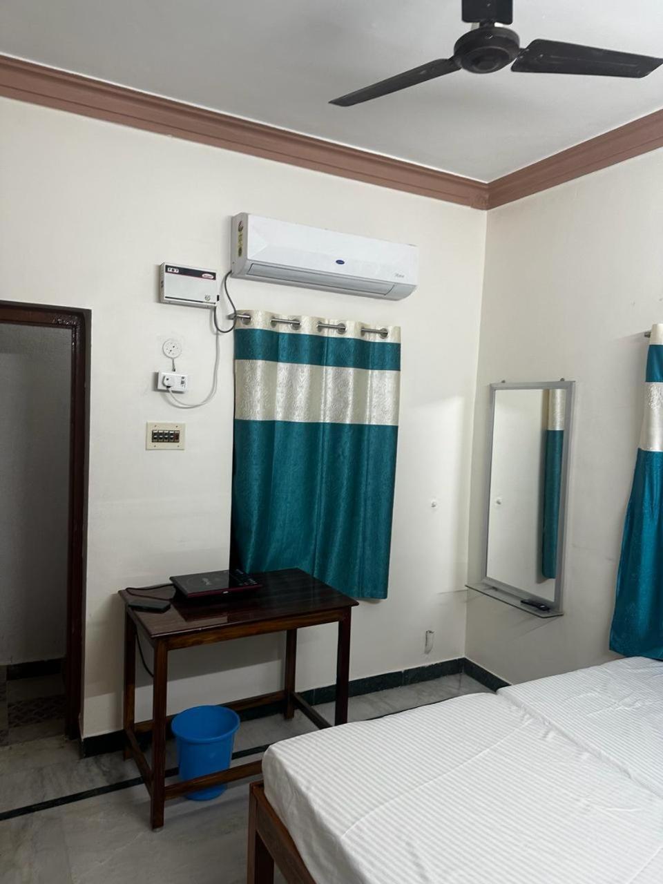 Temple View Home Stay Tiruvannāmalai Eksteriør bilde