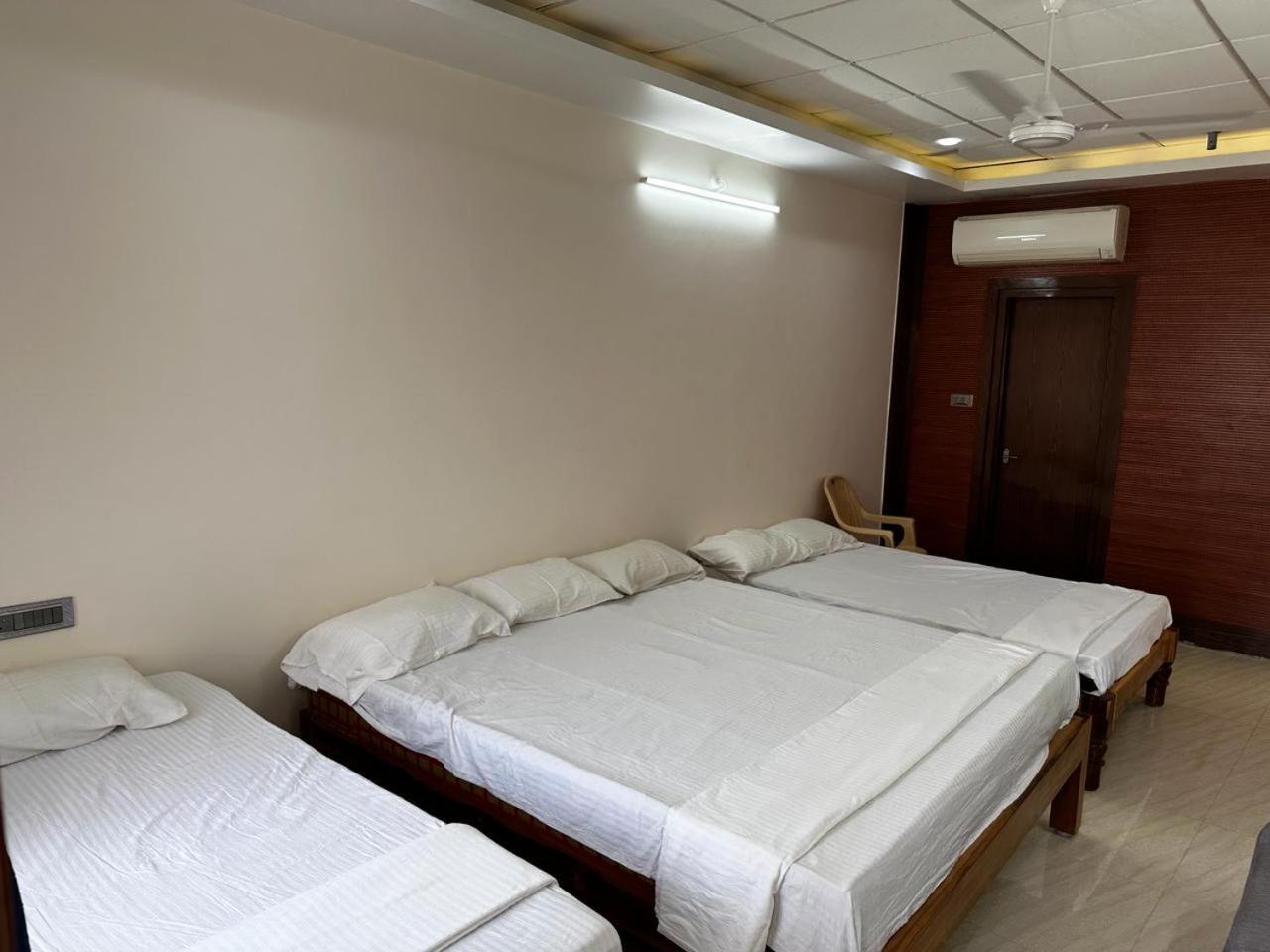 Temple View Home Stay Tiruvannāmalai Eksteriør bilde