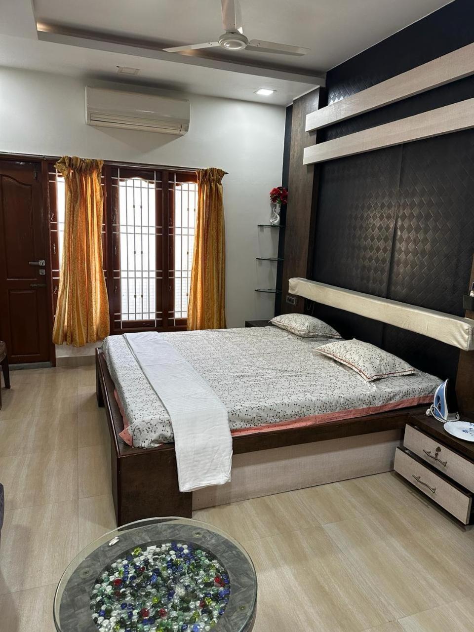 Temple View Home Stay Tiruvannāmalai Eksteriør bilde